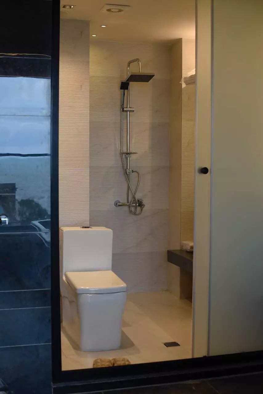 Alibaba https://cdn.alibaba.ir/ostorage/hotel-accommodation-images/680ce7c9f6e8766ef96f4ea4_جونیور دو تخته  (6).webp